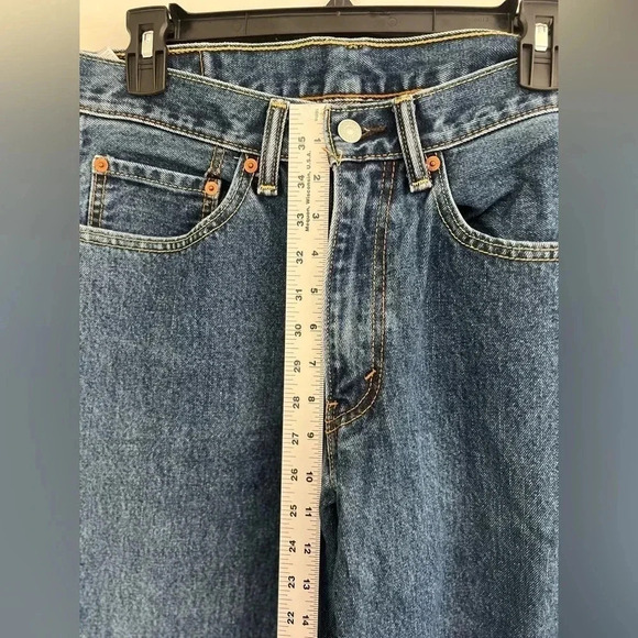 Levi Mens Dark wash 550 vintage style Jeans W32L36 - Picture 3 of 7